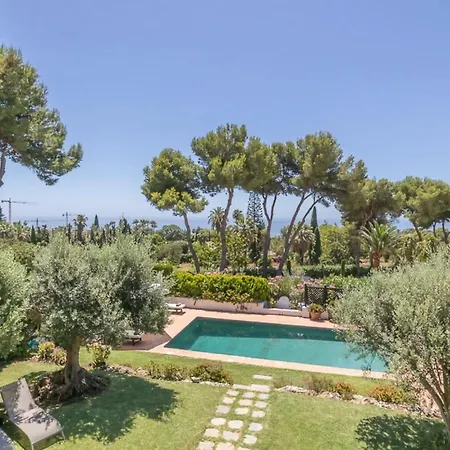 Villa Mozart With 6 Bedrooms In